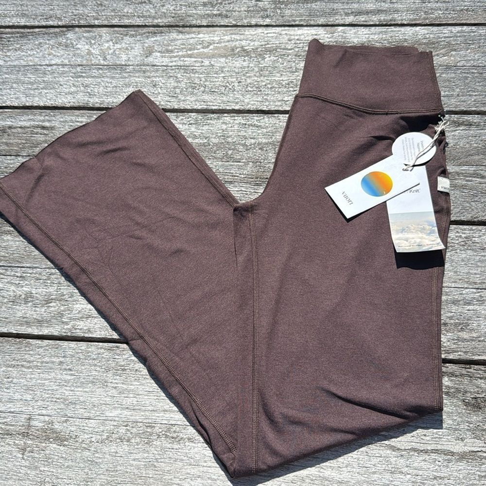 Vuori Women's Halo Slim Flare Pants Java brown NWT SIZE MEDIUM